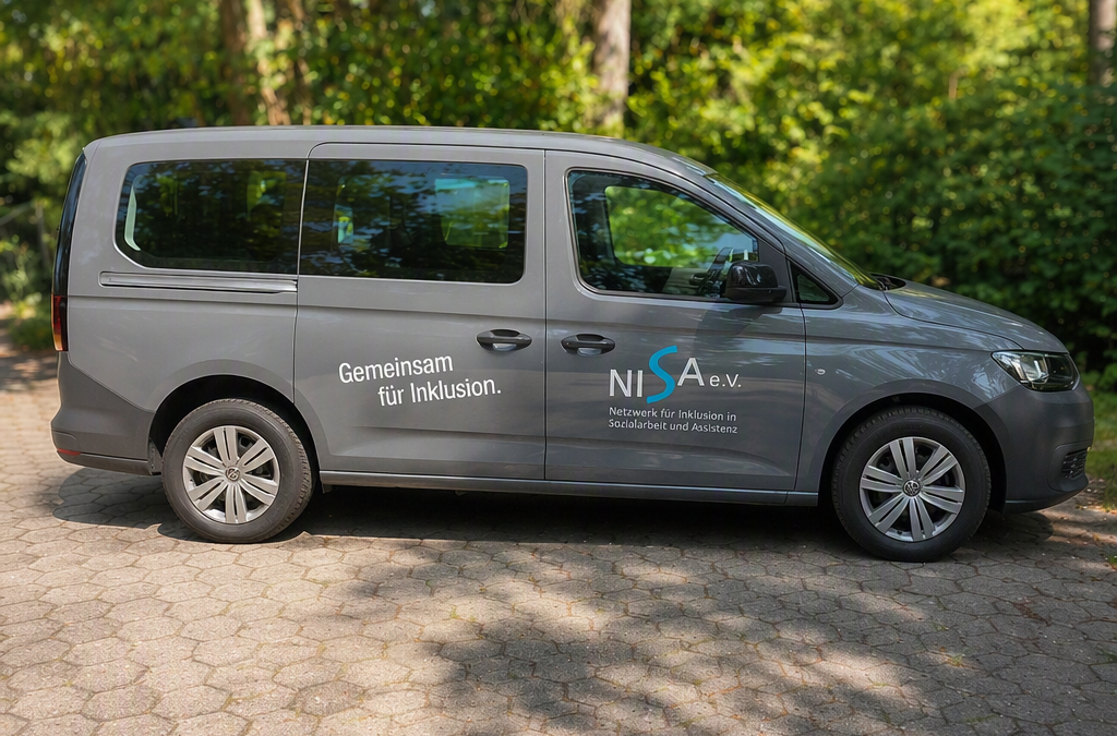 NISA erhält Poolfahrzeug für mehr Teilhabe und Inklusion